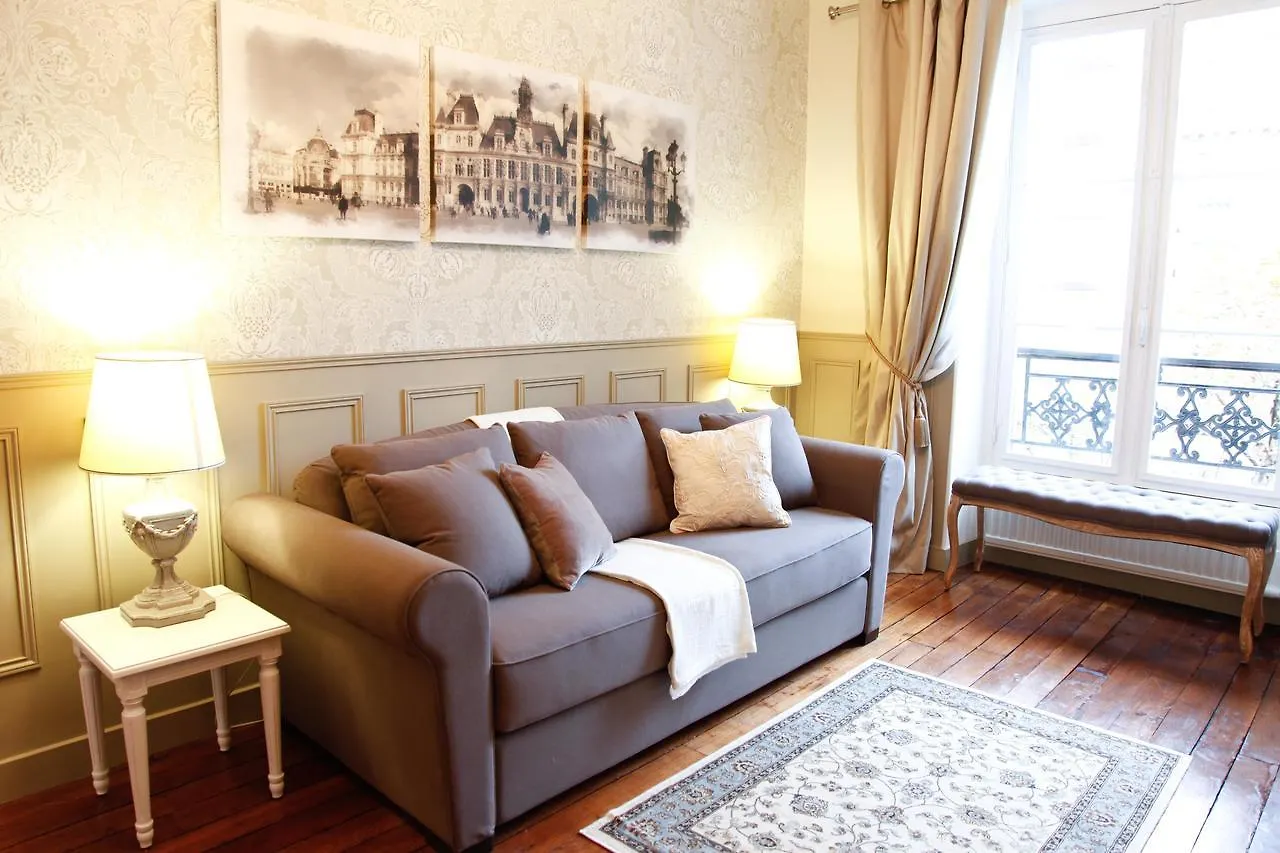 Le Triomphe Elysees パリ アパート